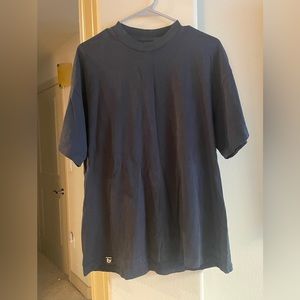 Oversized Black size small women’s tee